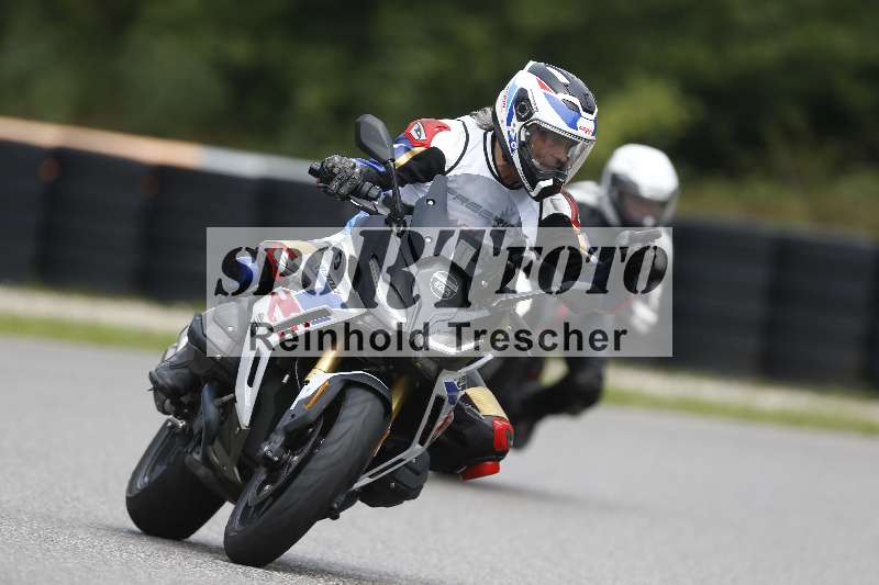 Archiv-2025/41 06.08.2025 FREERIDE Training ADR/Gruppe B/team